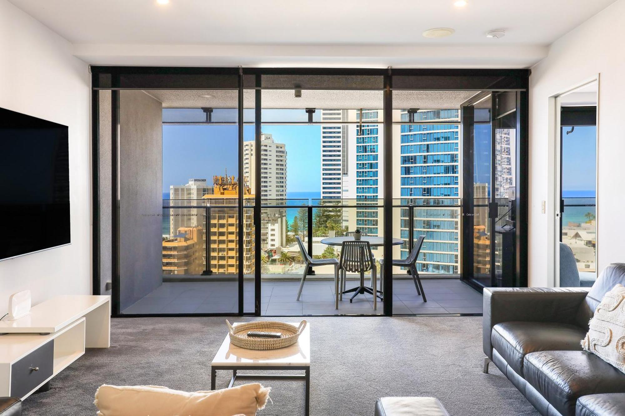 Circle On Cavill 2, 3, 4 & 5 Bedroom Skyhomes & Sub Penthouses By Gold Coast Holidays Exterior foto